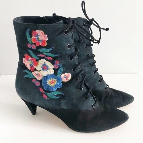 Tory Burch Cassidy Black and Blue Suede Floral Embroidered Lace Up Booties 8.5 - Picture 3 of 16
